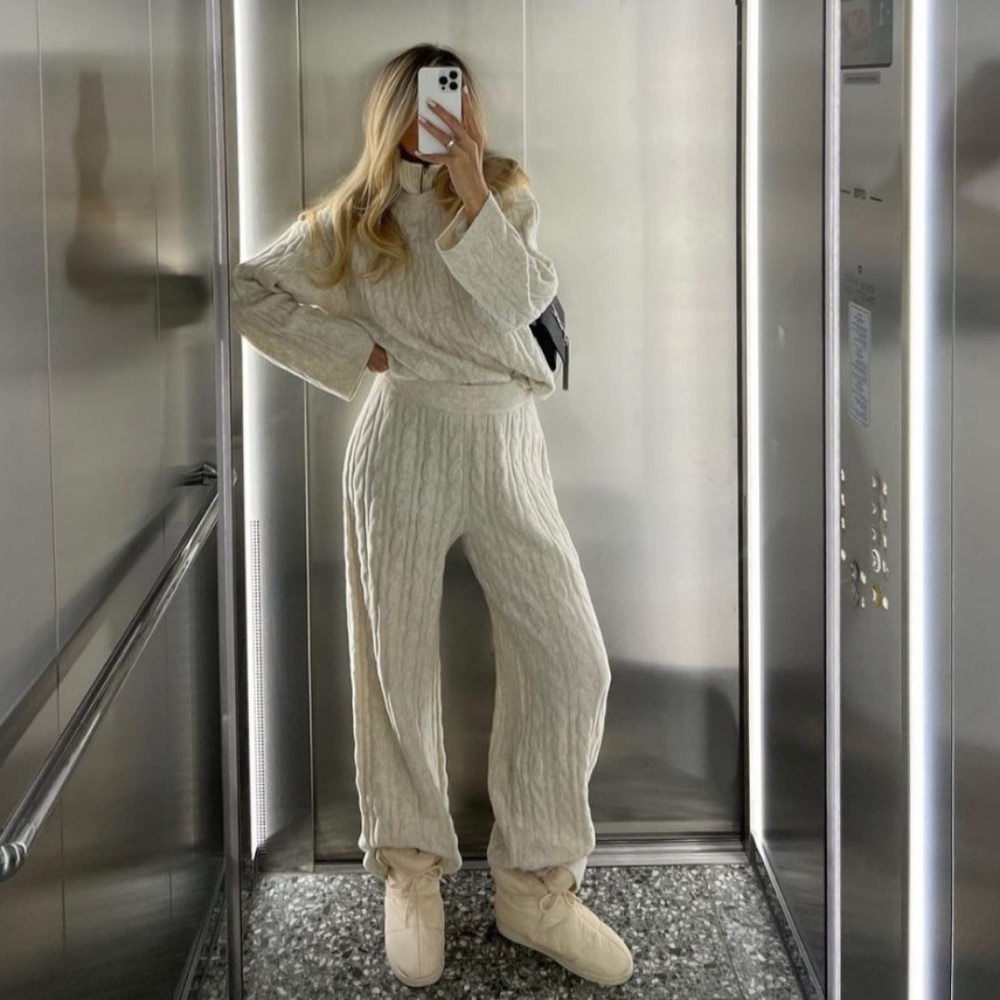 H&M NWT CABLE LOUNGE KNIT SET TOP SWEATER & PANTS BLOGGER'S FAV NEW - Picture 6 of 16